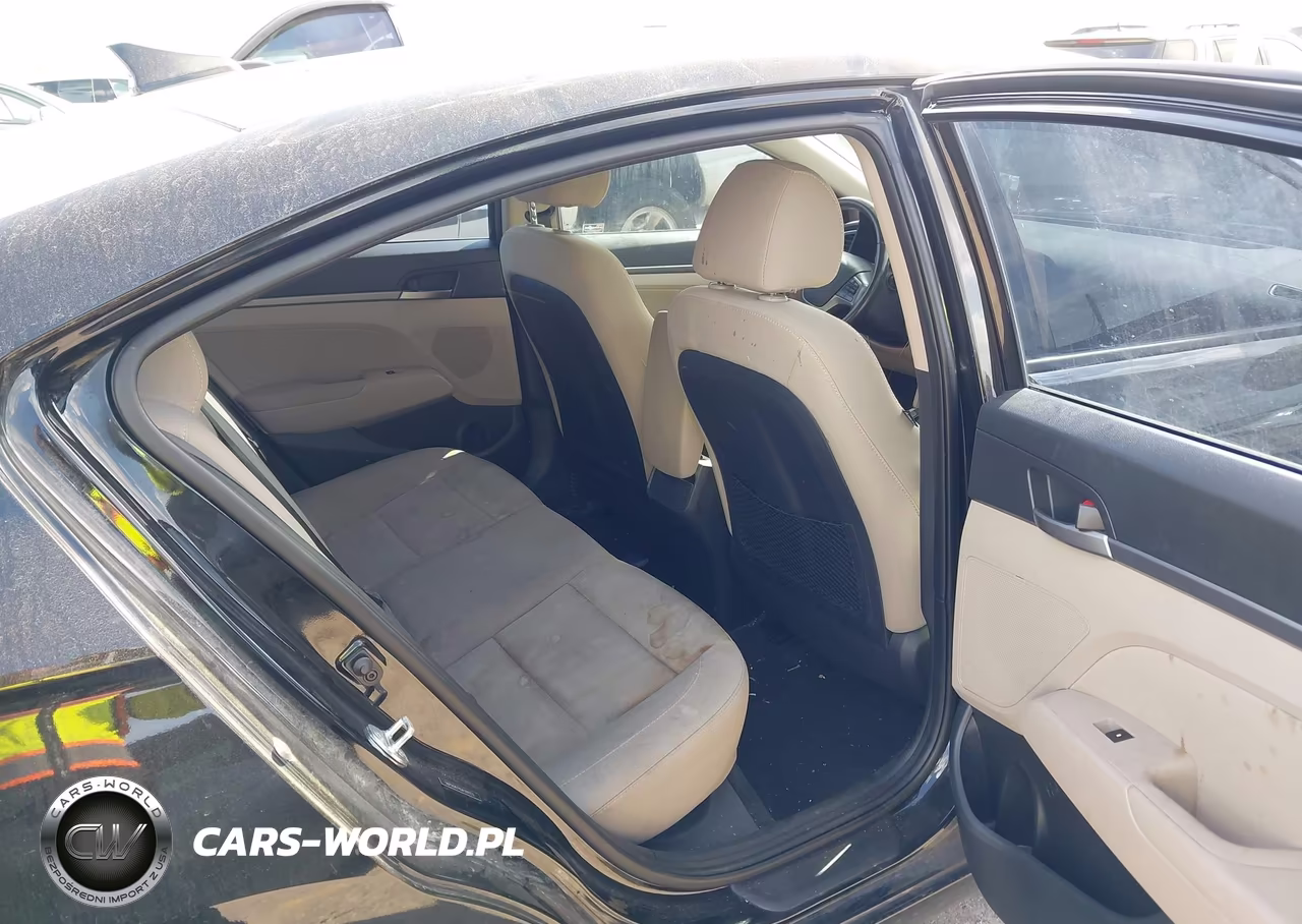 2018 Hyundai Elantra Value Edition VIN:5NPD84LF8JH309222 - 8