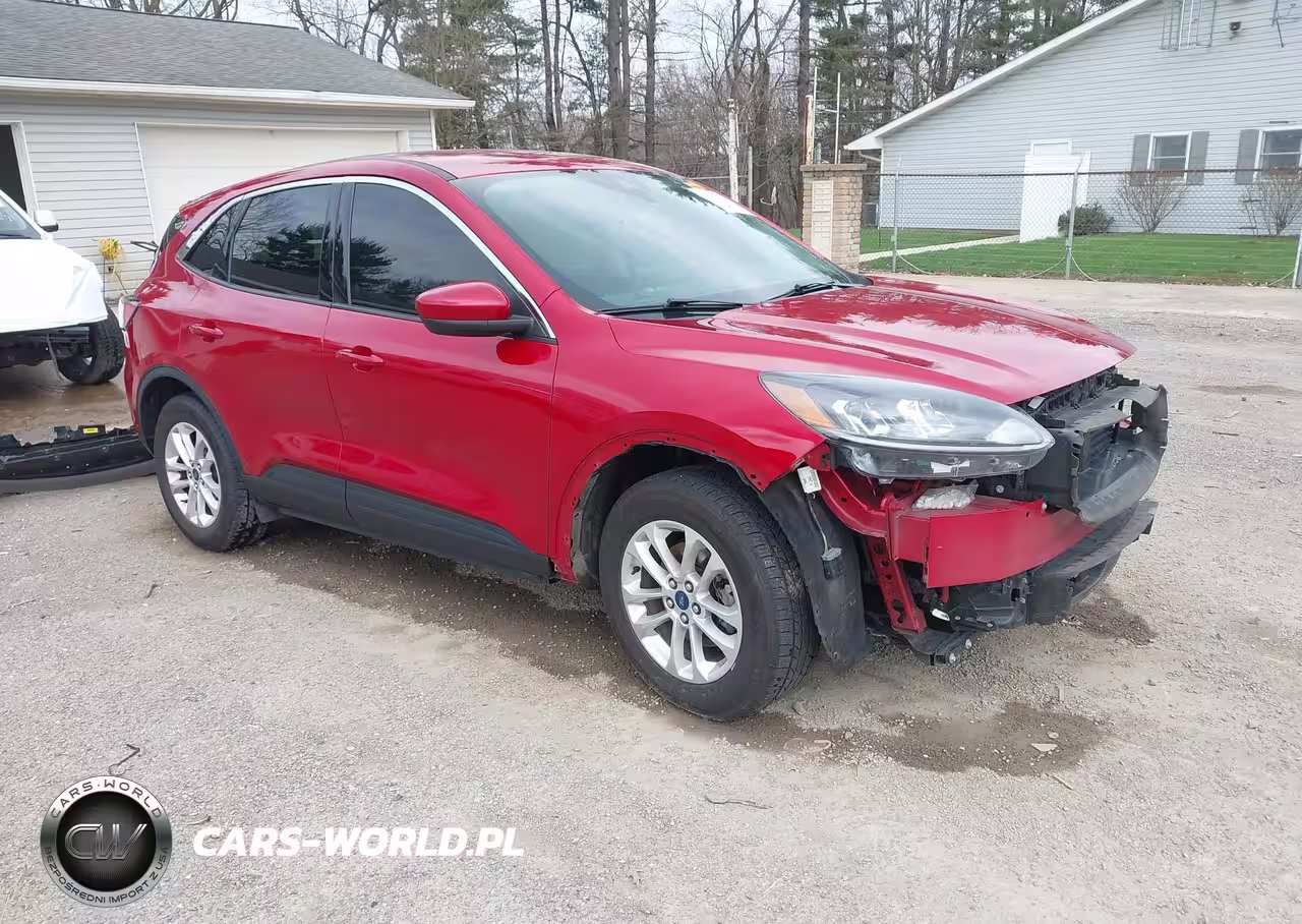 2020 Ford Escape Se
