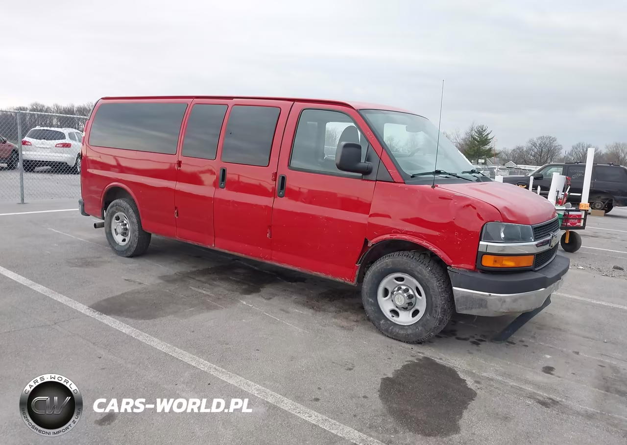 2013 Chevrolet Express 3500 Lt – zdjęcie 1 z 16