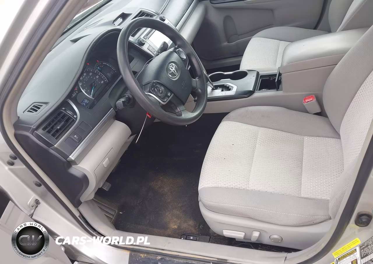 2014 Toyota Camry Le VIN:4T4BF1FKXER345298 - 15