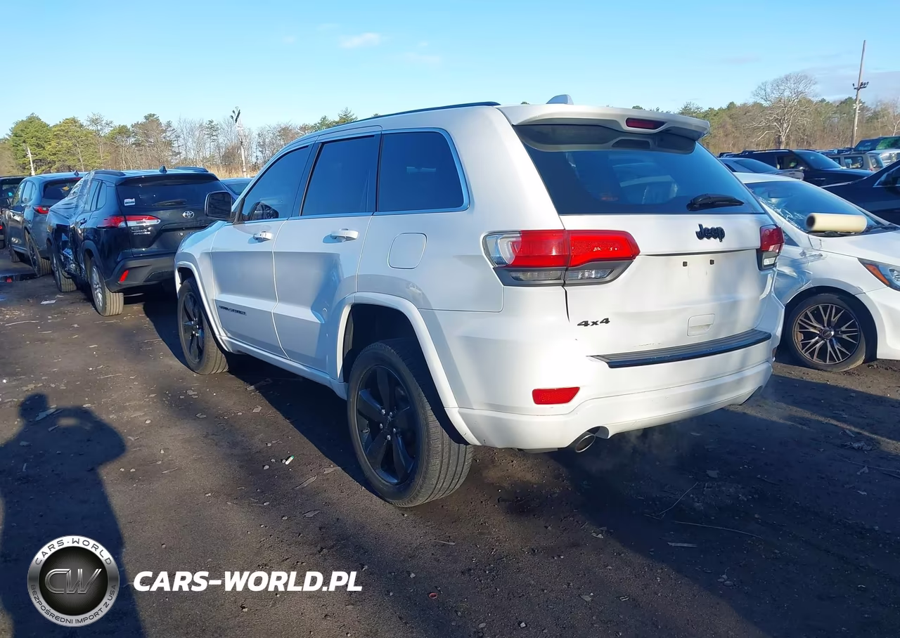 2014 Jeep Grand Cherokee Altitude VIN:1C4RJFAG1EC527327 - 3