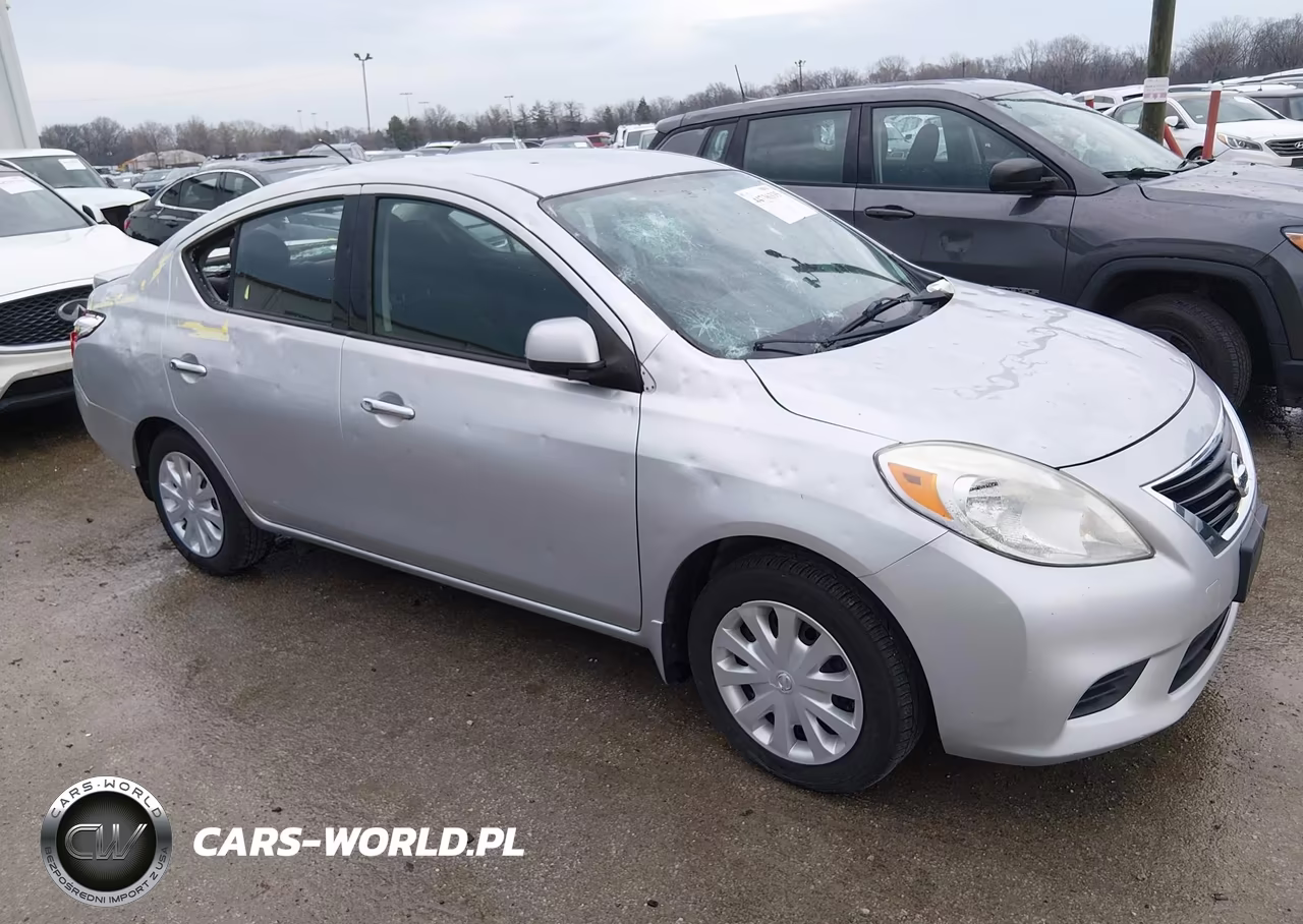 2014 Nissan Versa 1.6 Sv – zdjęcie 1 z 14