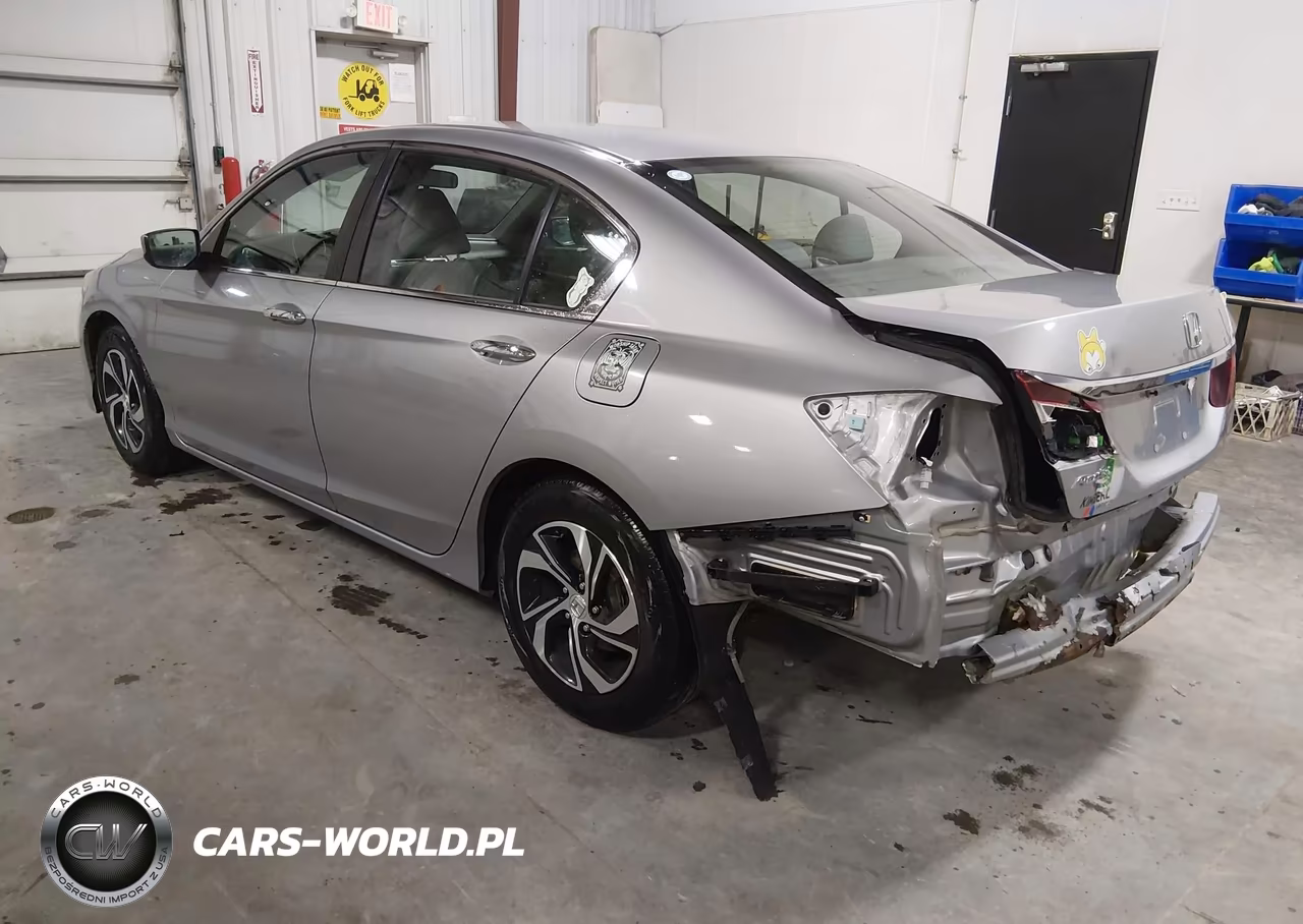 2017 Honda Accord Lx VIN:1HGCR2F31HA302923 - 3