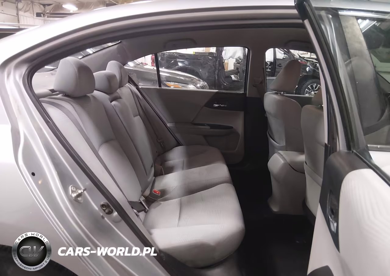 2017 Honda Accord Lx VIN:1HGCR2F31HA302923 - 8