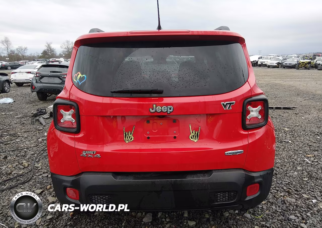 2017 Jeep Renegade Latitude 4X4 VIN:ZACCJBBB9HPE82719 - 16