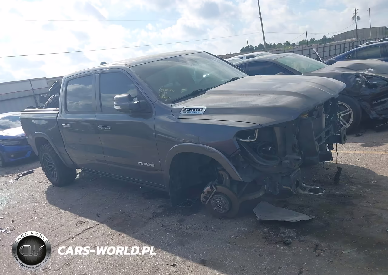 2021 Ram 1500 Laramie 4X4 5'7 Box VIN:1C6SRFJT3MN638625 - 13