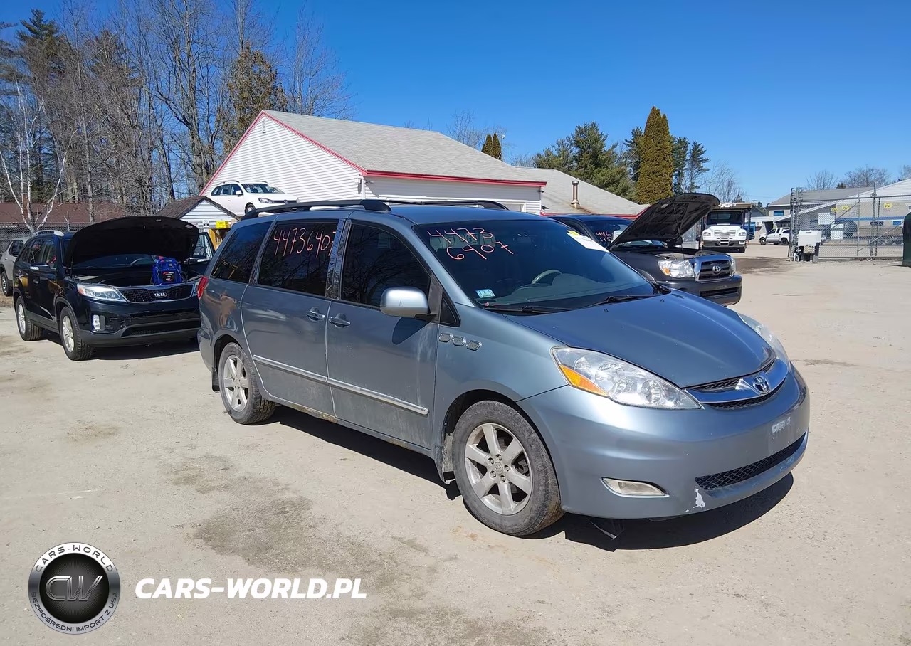 2008 Toyota Sienna Le