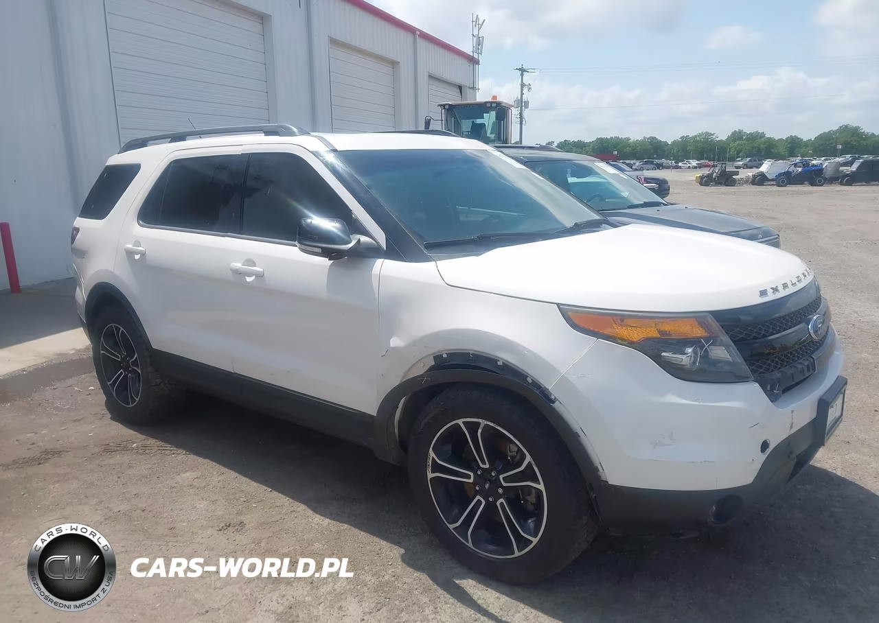 2015 Ford Explorer Sport – zdjęcie 1 z 15