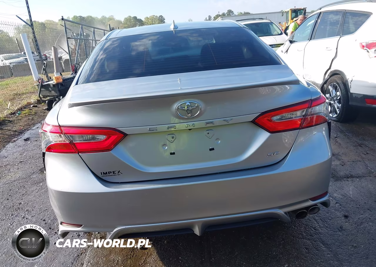 2019 Toyota Camry Se VIN:4T1B11HK7KU678835 - 17