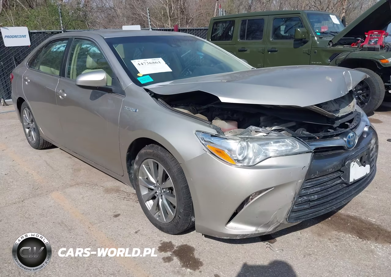2017 Toyota Camry Hybrid Xle