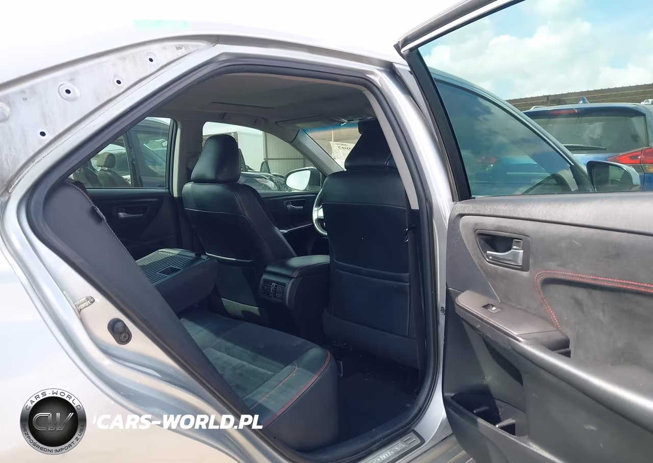 2015 Toyota Camry Xse VIN:4T1BF1FK0FU990151 - 8