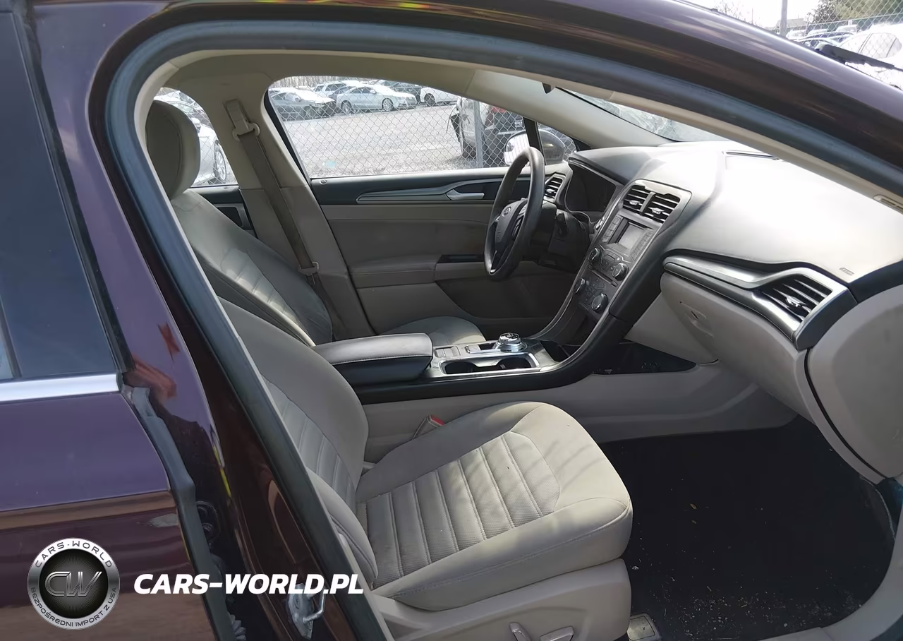 2017 Ford Fusion Se VIN:3FA6P0H7XHR204684 - 5