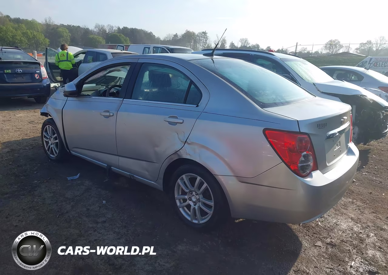 2012 Chevrolet Sonic 2Lt VIN:1G1JC5SHXC4127890 - 3