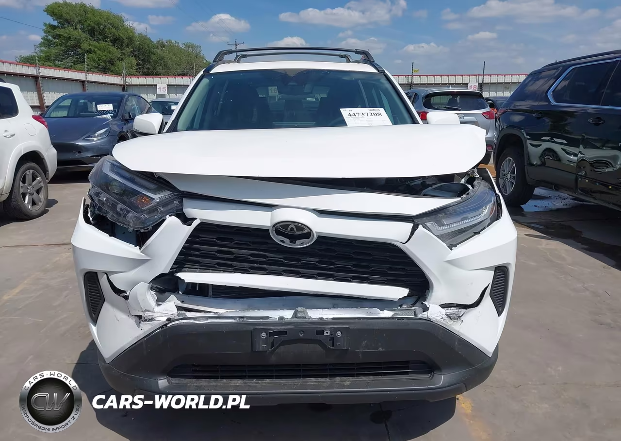 2024 Toyota Rav4 Xle VIN:2T3W1RFV9RW320683 - 12