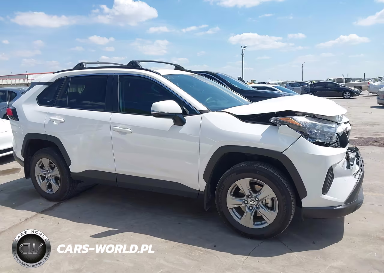 2024 Toyota Rav4 Xle VIN:2T3W1RFV9RW320683 - 13