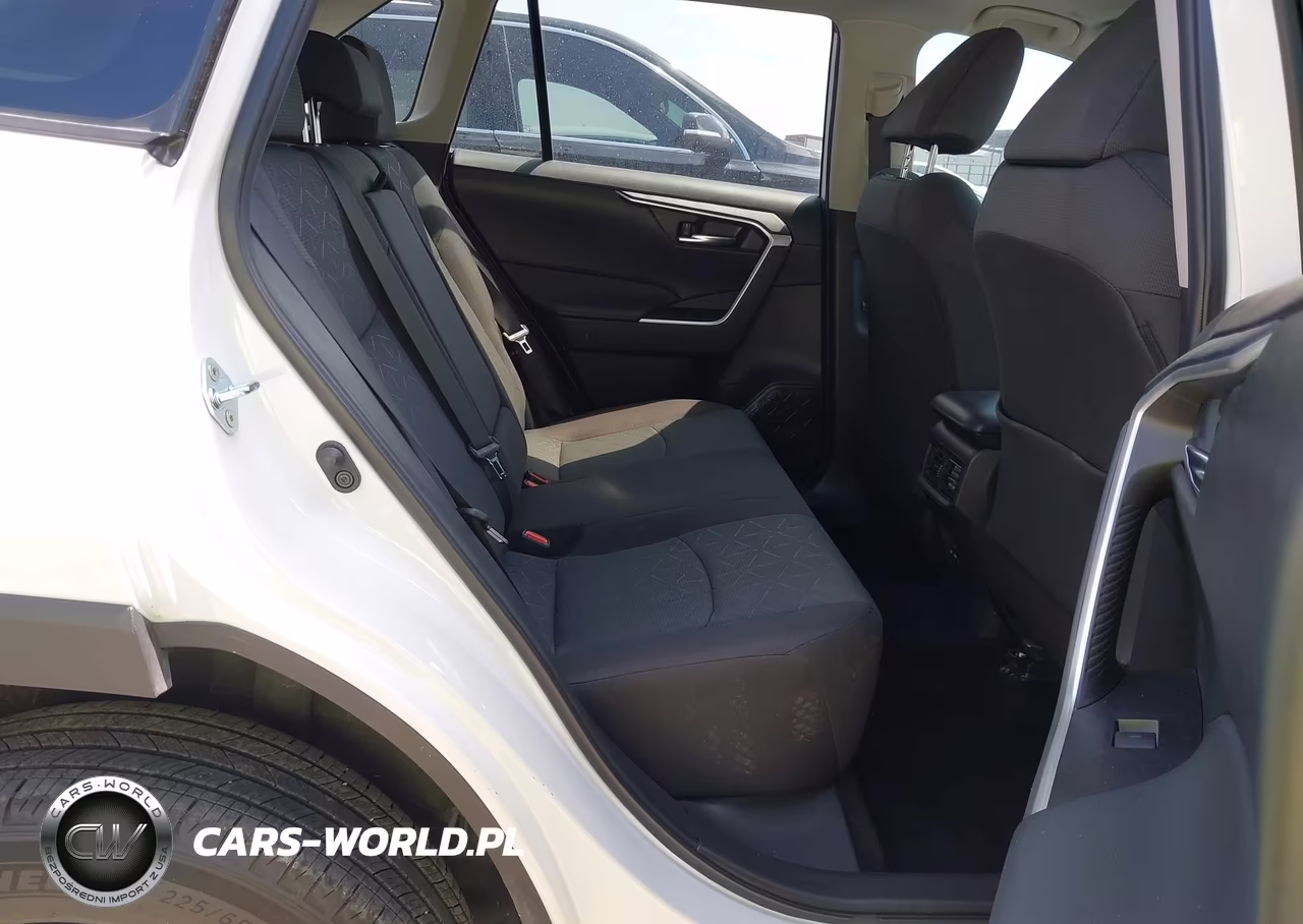 2024 Toyota Rav4 Xle VIN:2T3W1RFV9RW320683 - 8