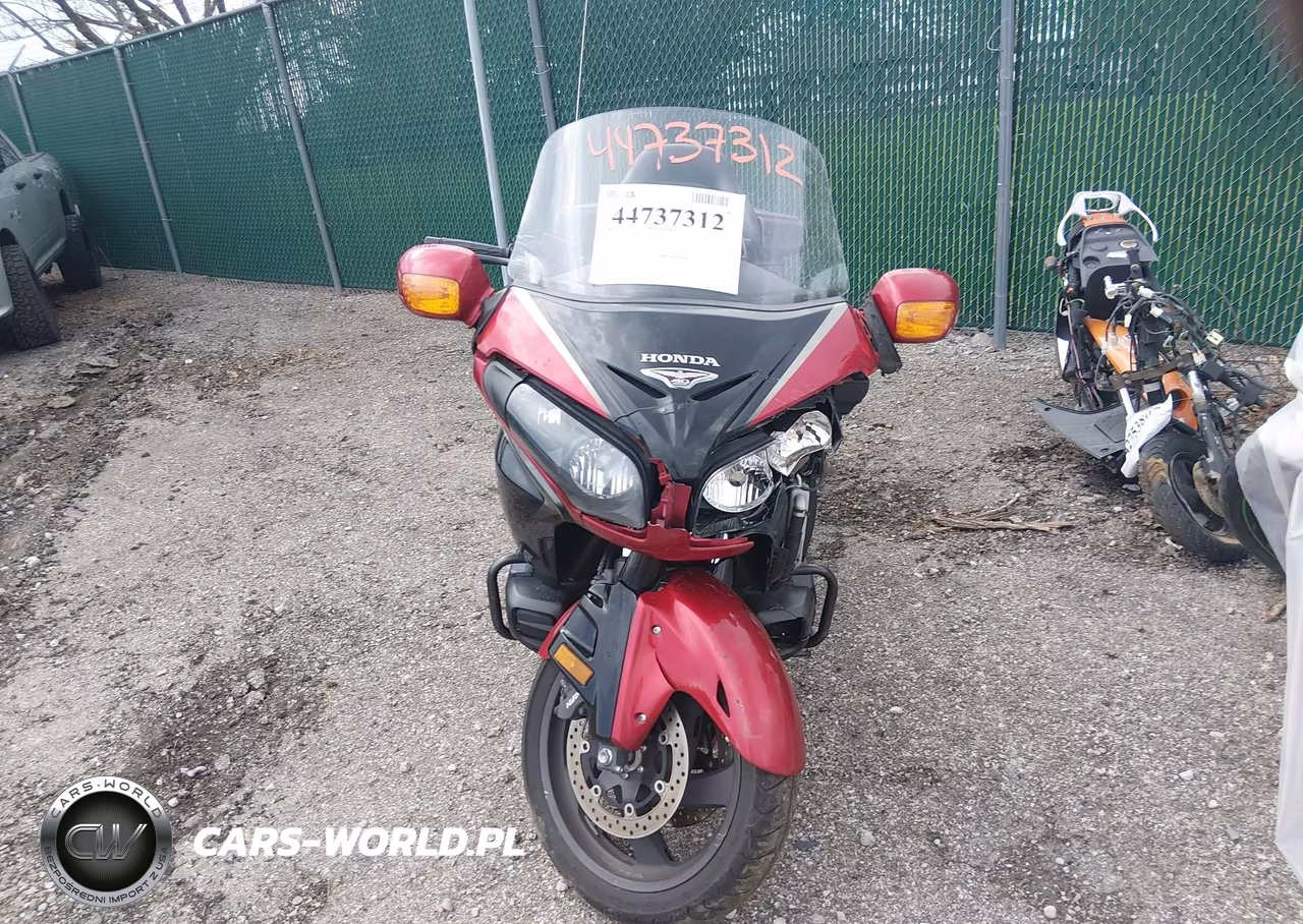 2015 Honda Gl1800 VIN:JH2SC68W3FK100111 - 5