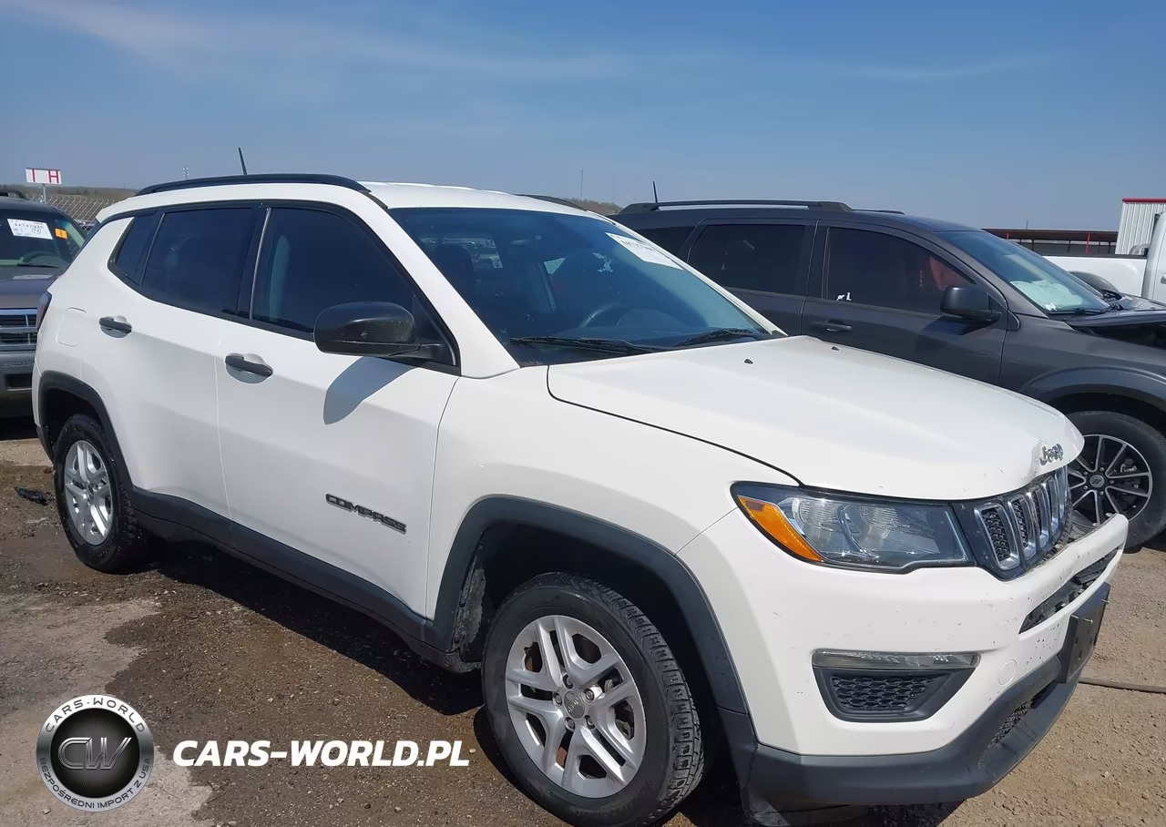2018 Jeep Compass Sport Fwd VIN:3C4NJCAB0JT123113 - 1