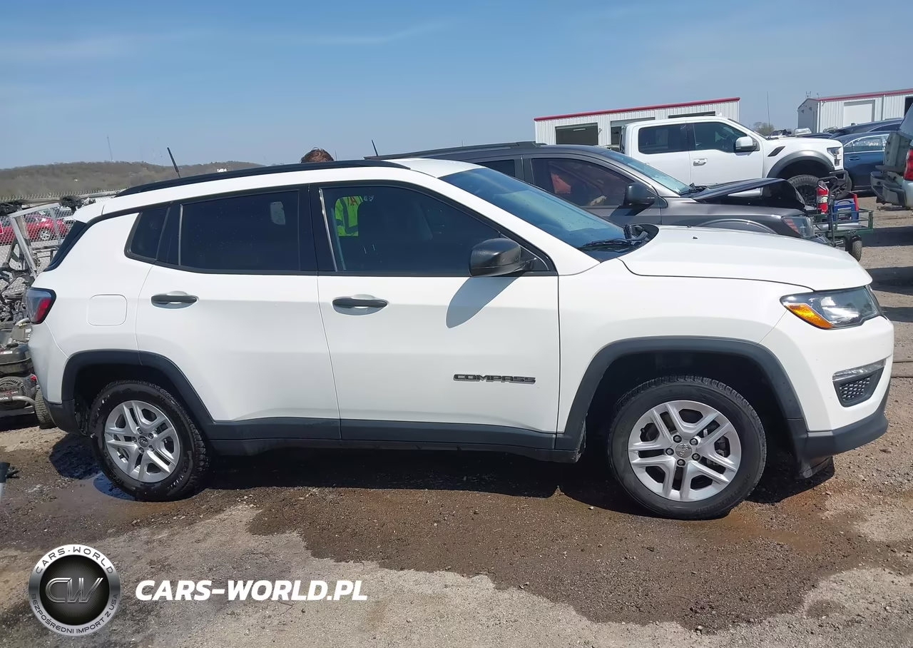 2018 Jeep Compass Sport Fwd VIN:3C4NJCAB0JT123113 - 13