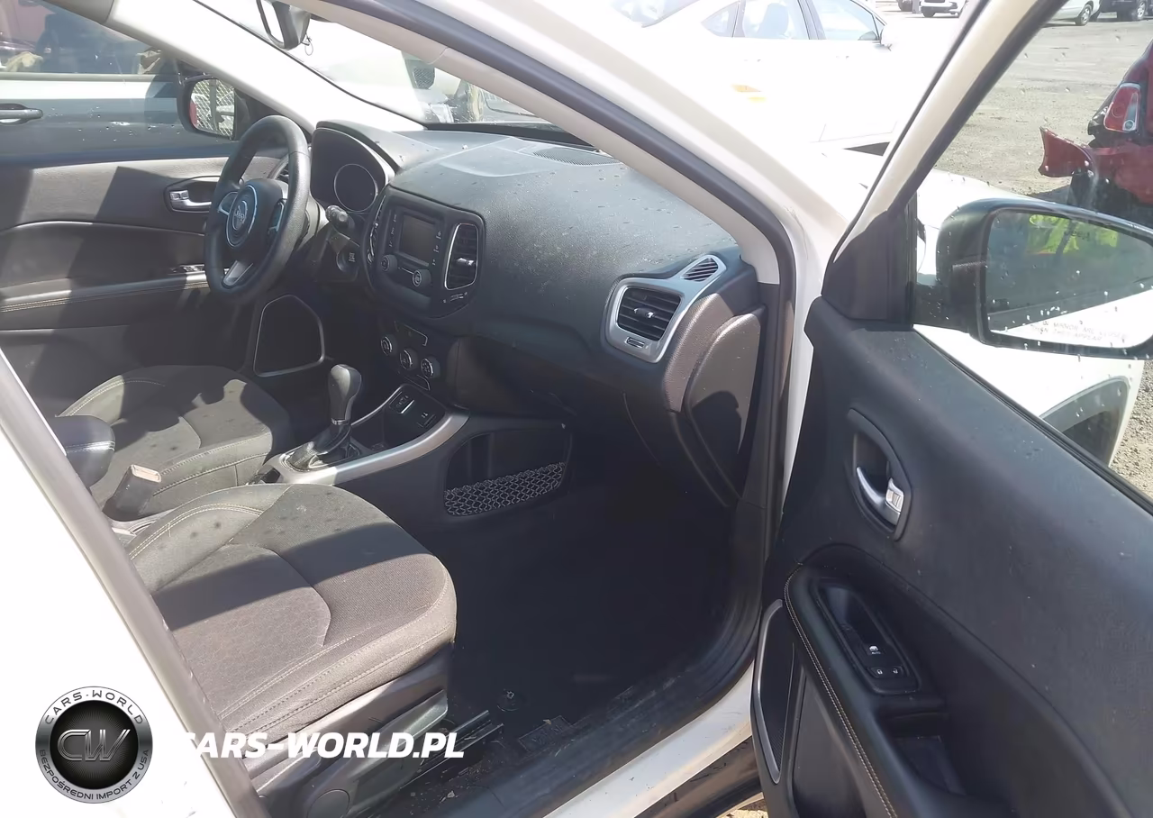2018 Jeep Compass Sport Fwd VIN:3C4NJCAB0JT123113 - 5