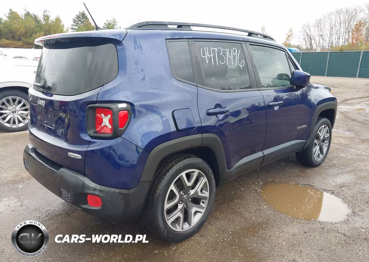 2017 Jeep Renegade Latitude 4X4 VIN:ZACCJBBB7HPF45557 - 4