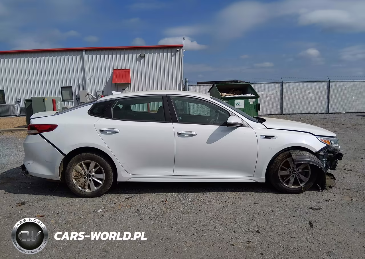 2016 Kia Optima Lx VIN:5XXGT4L32GG035294 - 14