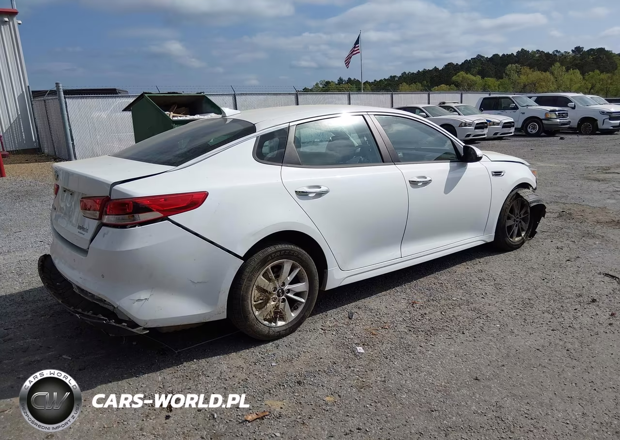 2016 Kia Optima Lx VIN:5XXGT4L32GG035294 - 4