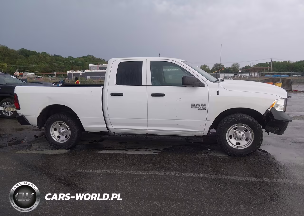 2019 Ram 1500 Classic Tradesman 4X2 6'4 Box VIN:1C6RR6FG7KS603935 - 13
