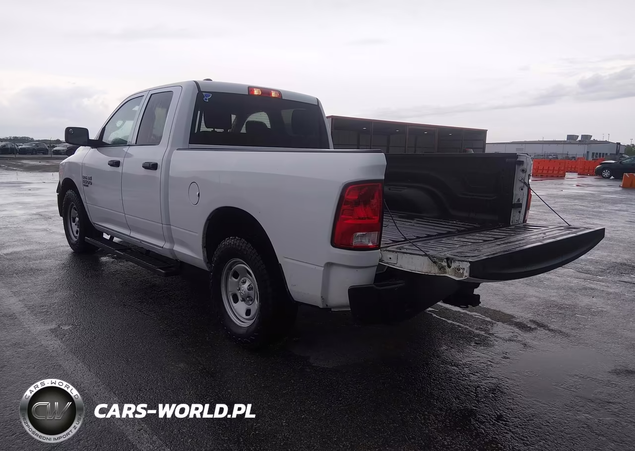 2019 Ram 1500 Classic Tradesman 4X2 6'4 Box VIN:1C6RR6FG7KS603935 - 3
