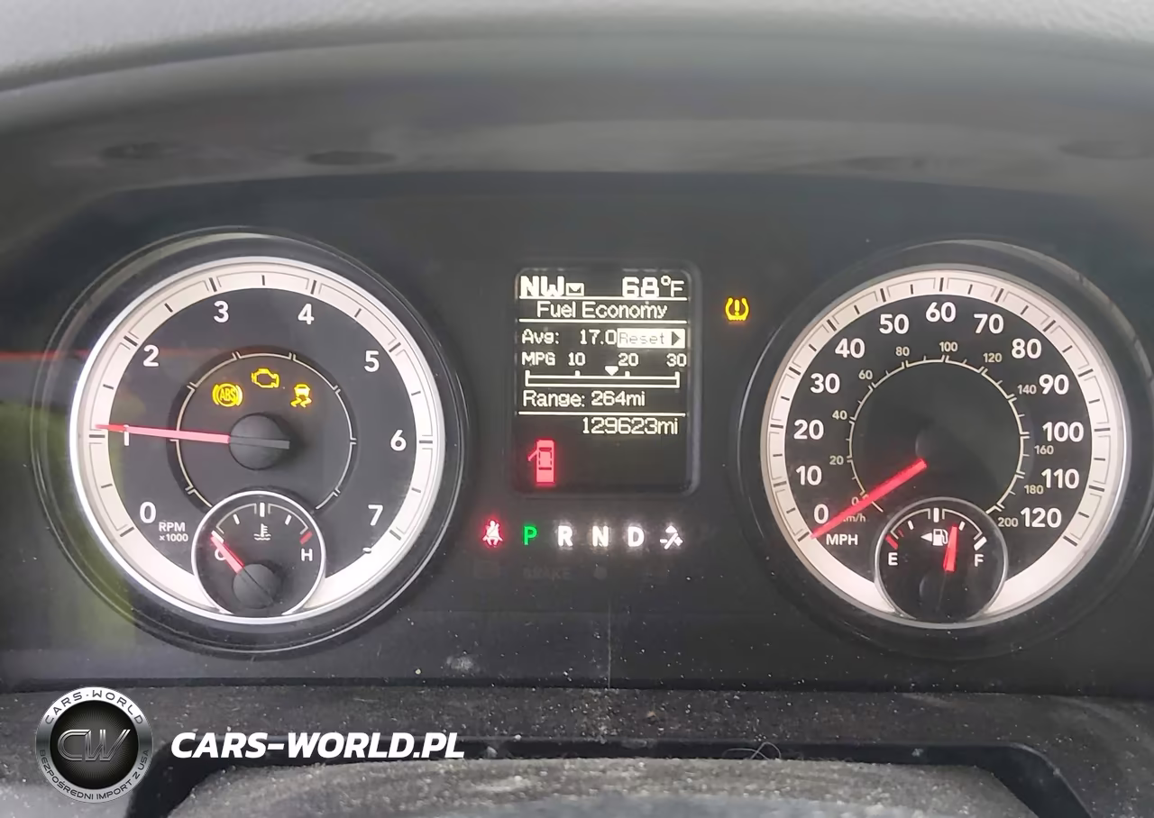 2019 Ram 1500 Classic Tradesman 4X2 6'4 Box VIN:1C6RR6FG7KS603935 - 7