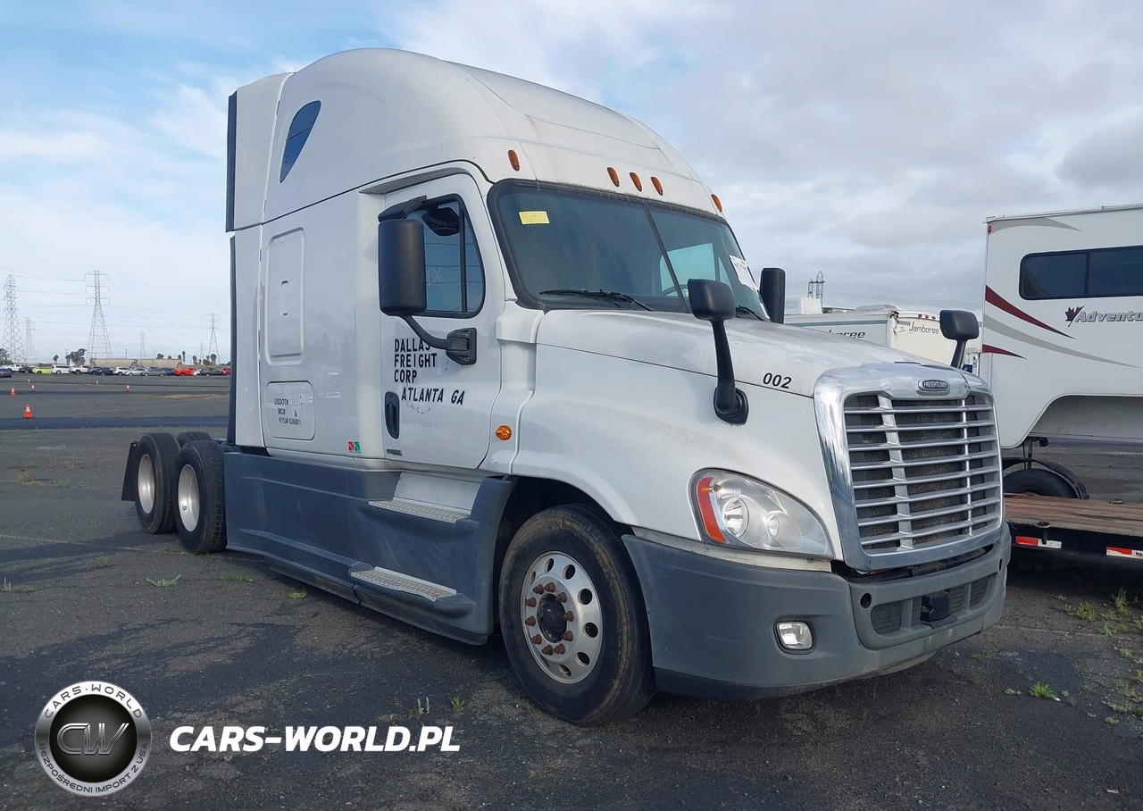 2016 Freightliner Cascadia 125