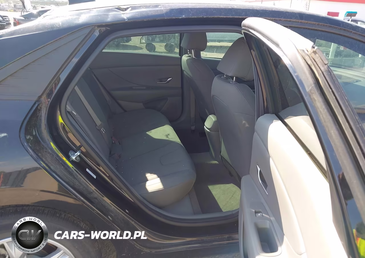 2021 Hyundai Elantra Se VIN:KMHLL4AG1MU124599 - 8