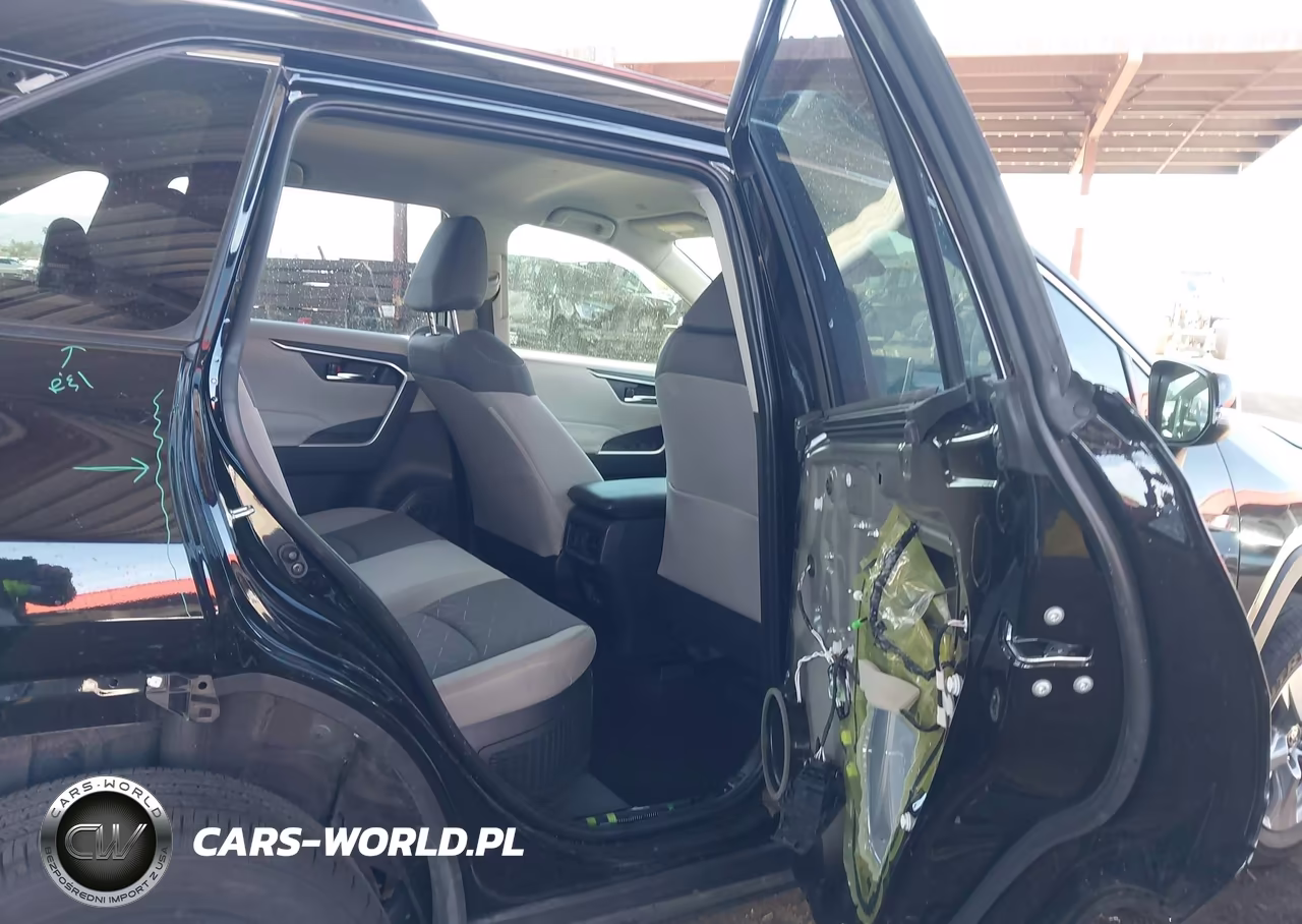 2025 Toyota Rav4 Hybrid Xle VIN:JTMRWRFV1SJ083450 - 8