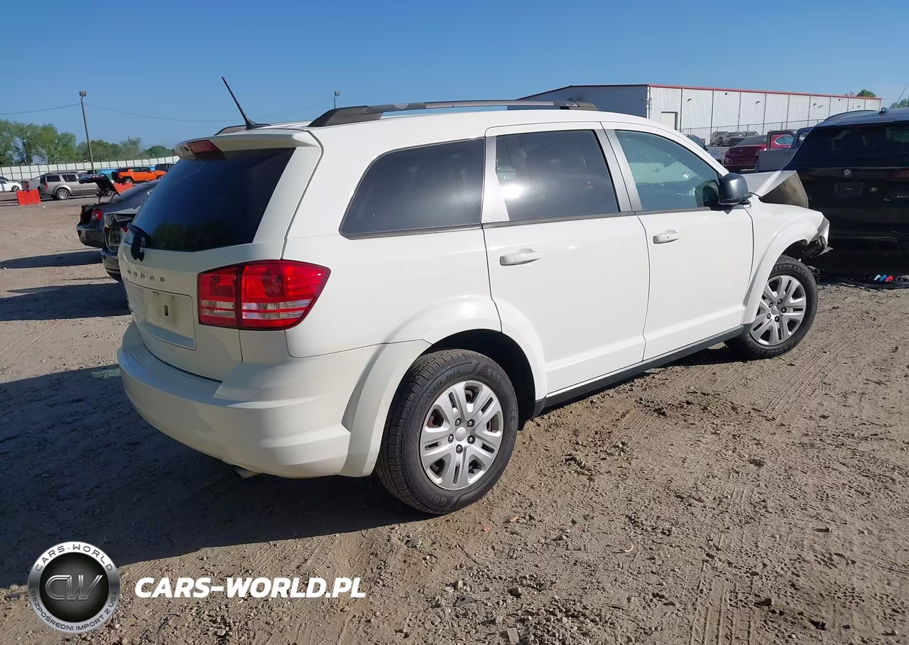 2018 Dodge Journey Se VIN:3C4PDCAB5JT443110 - 4