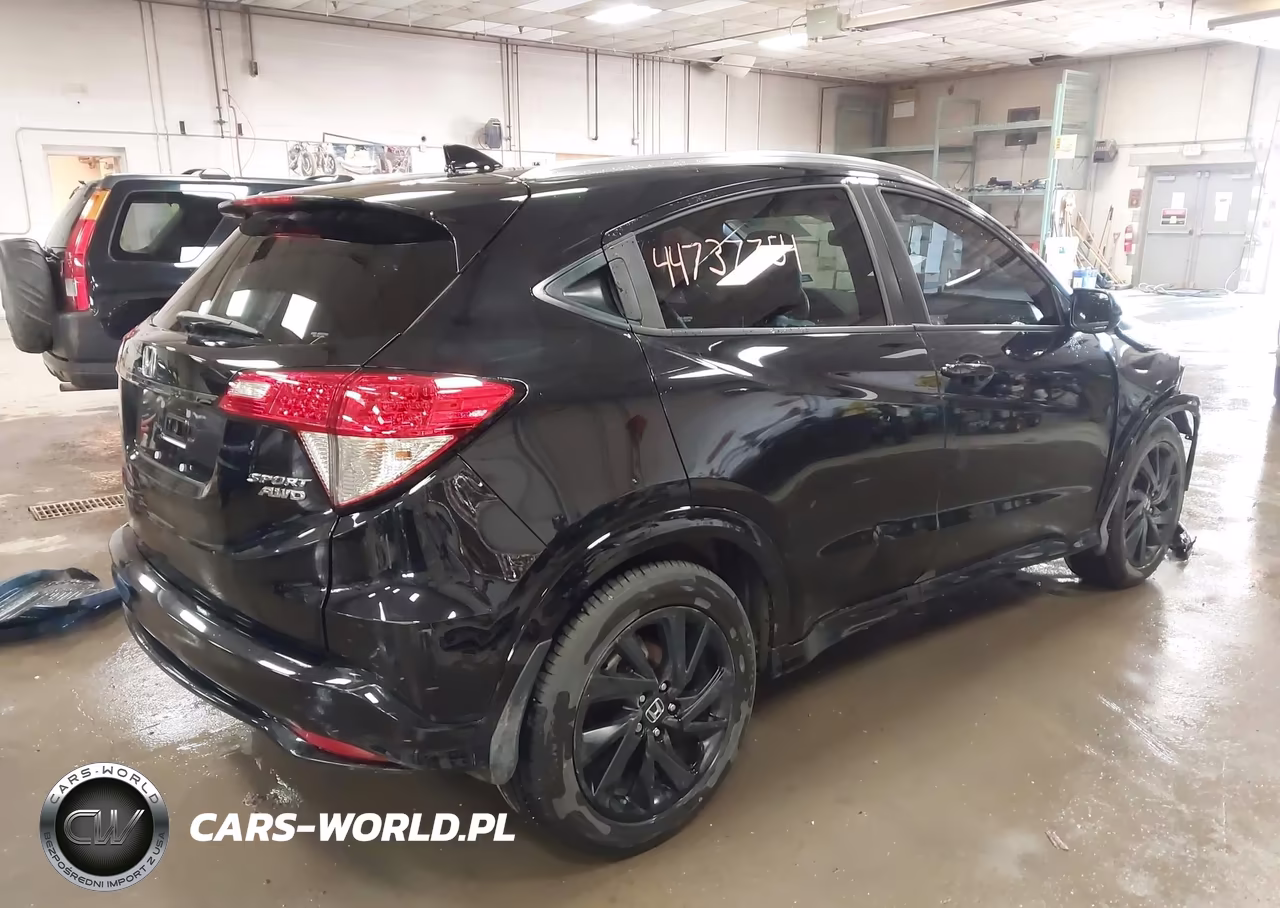 2022 Honda Hr-V Awd Sport VIN:3CZRU6H11NM760173 - 4