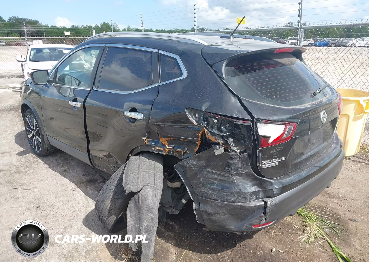 2017 Nissan Rogue Sport Sl VIN:JN1BJ1CP9HW029853 - 3
