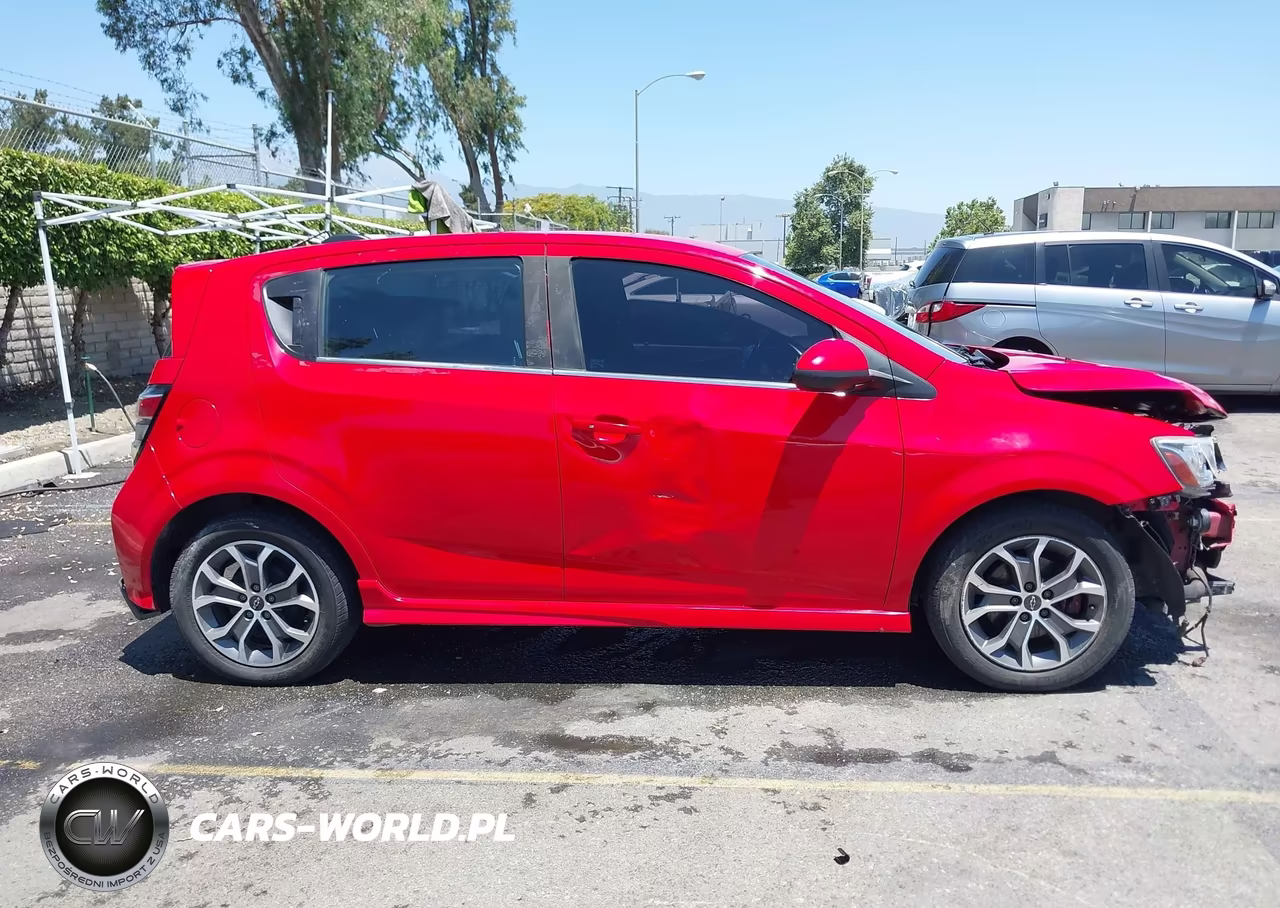 2018 Chevrolet Sonic Lt Auto VIN:1G1JD6SB9J4137399 - 14