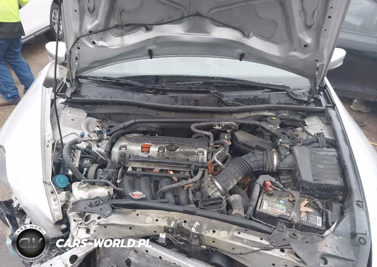 2012 Honda Accord 2.4 Ex-L VIN:1HGCP2F81CA003331 - 10