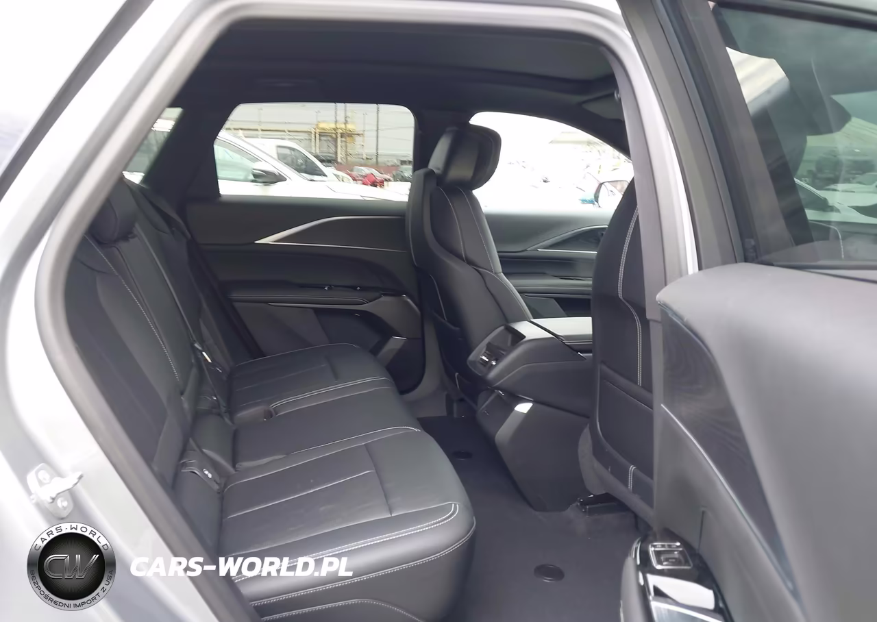 2025 Cadillac Lyriq Sport 1 Rwd VIN:1GYKPURL4SZ311366 - 8