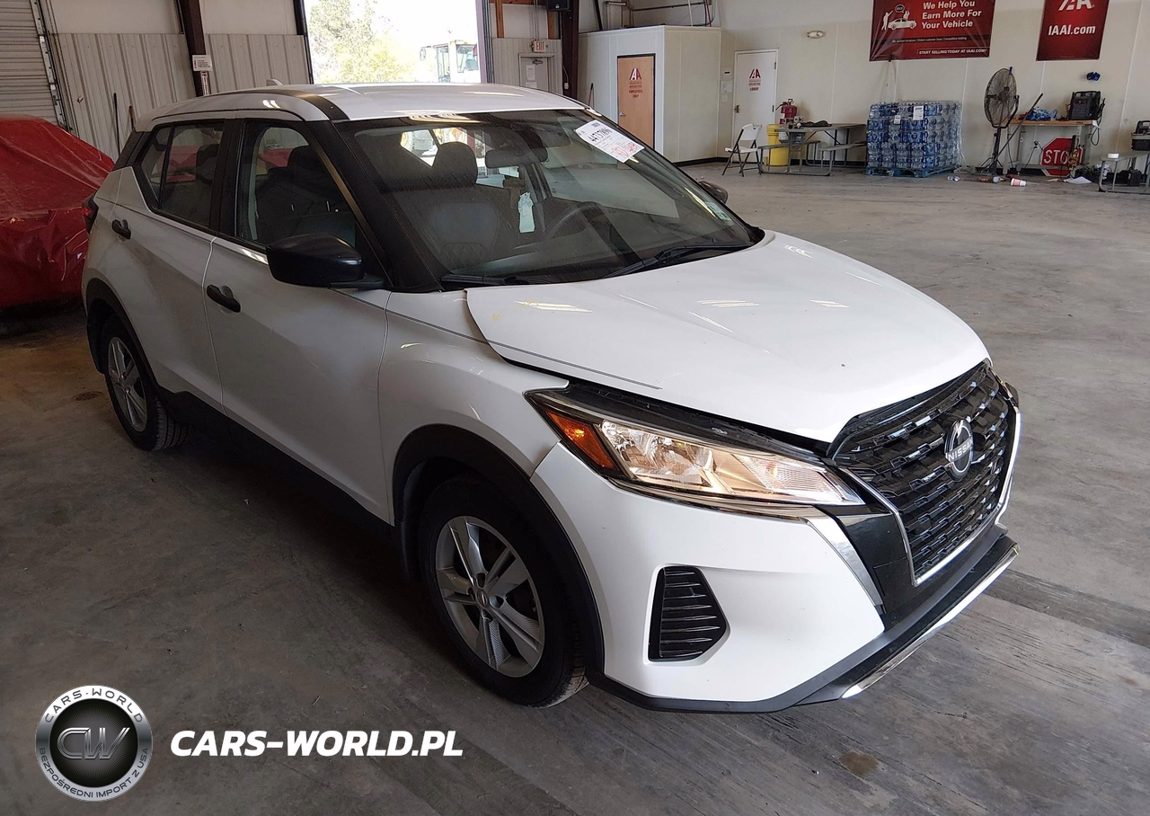 2022 Nissan Kicks S Xtronic Cvt