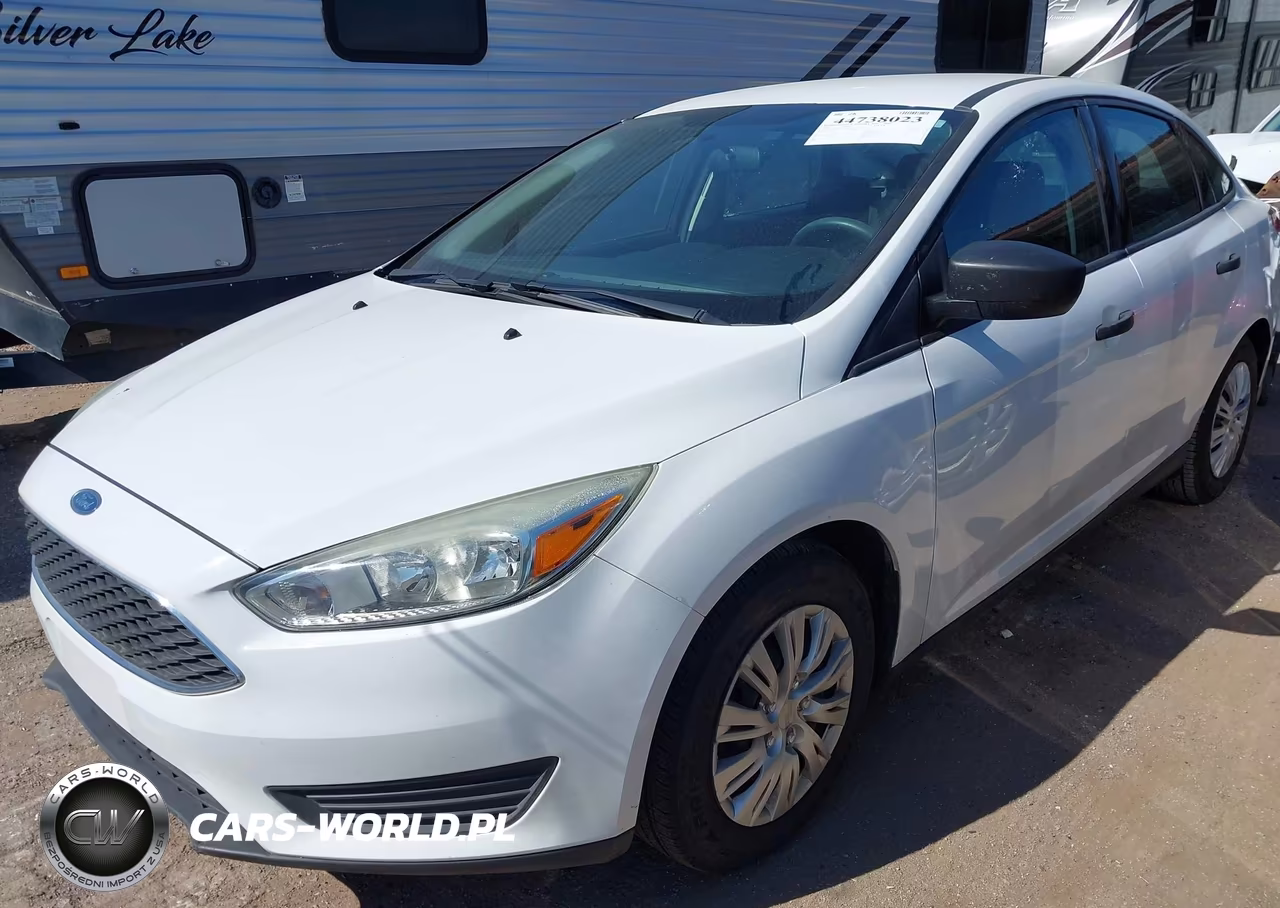 2016 Ford Focus S VIN:1FADP3E25GL253080 - 2