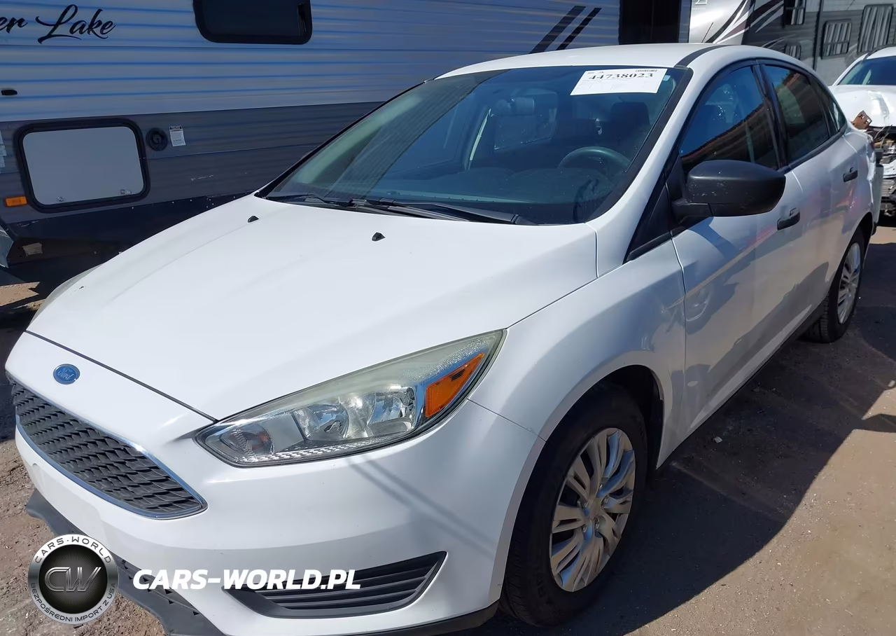 2016 Ford Focus S VIN:1FADP3E25GL253080 - 6