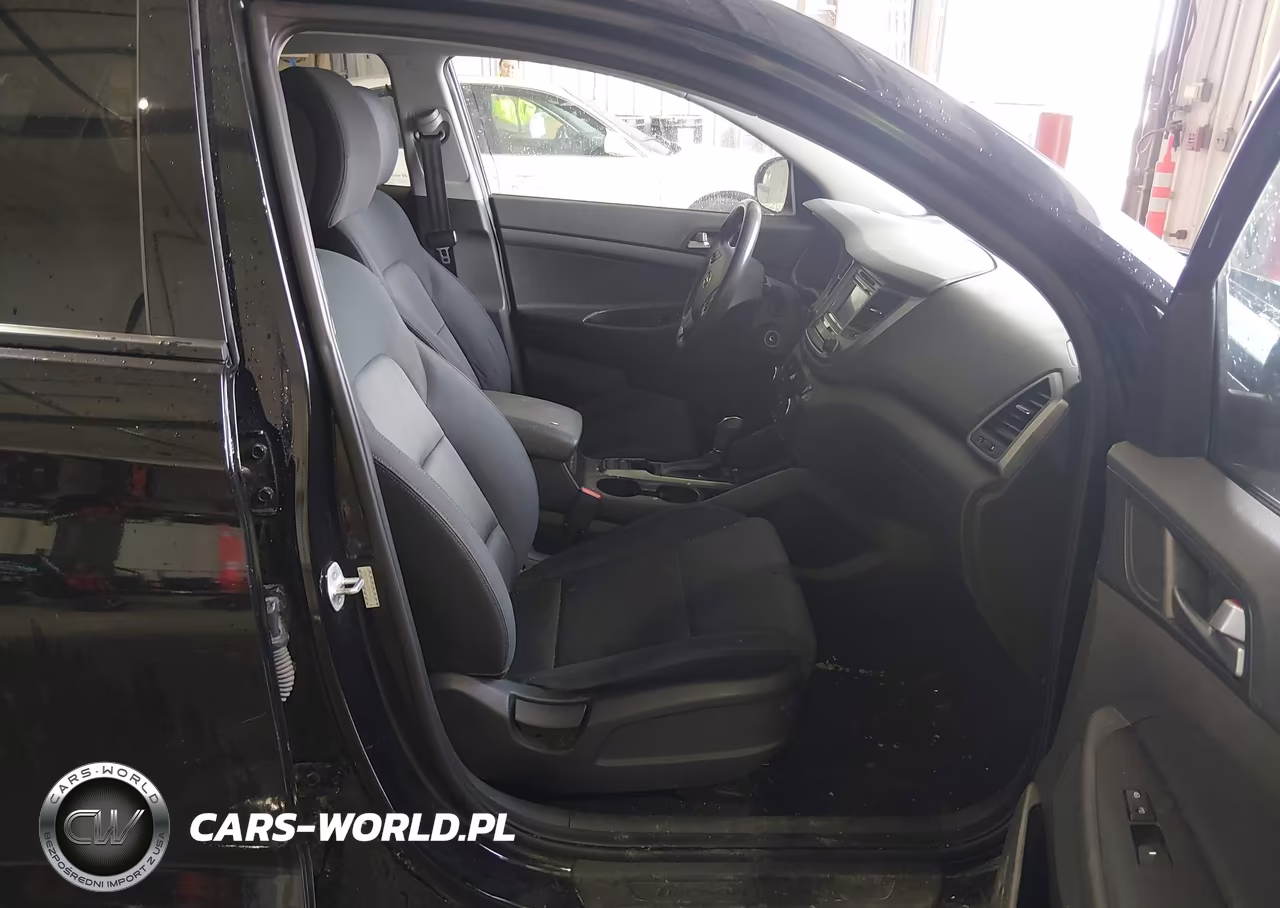 2016 Hyundai Tucson Se VIN:KM8J33A42GU055630 - 5
