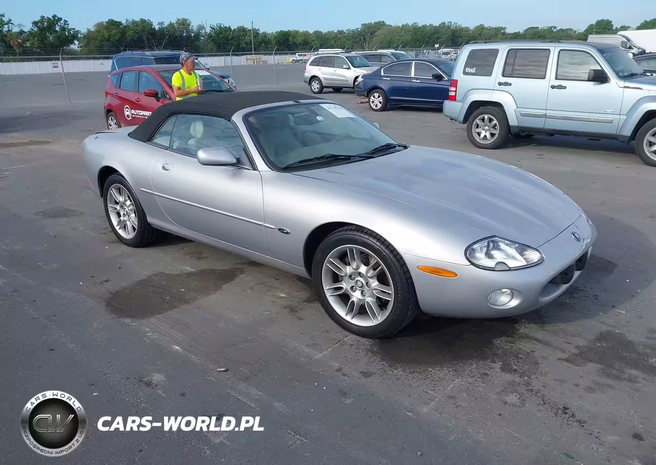 2001 Jaguar Xk8