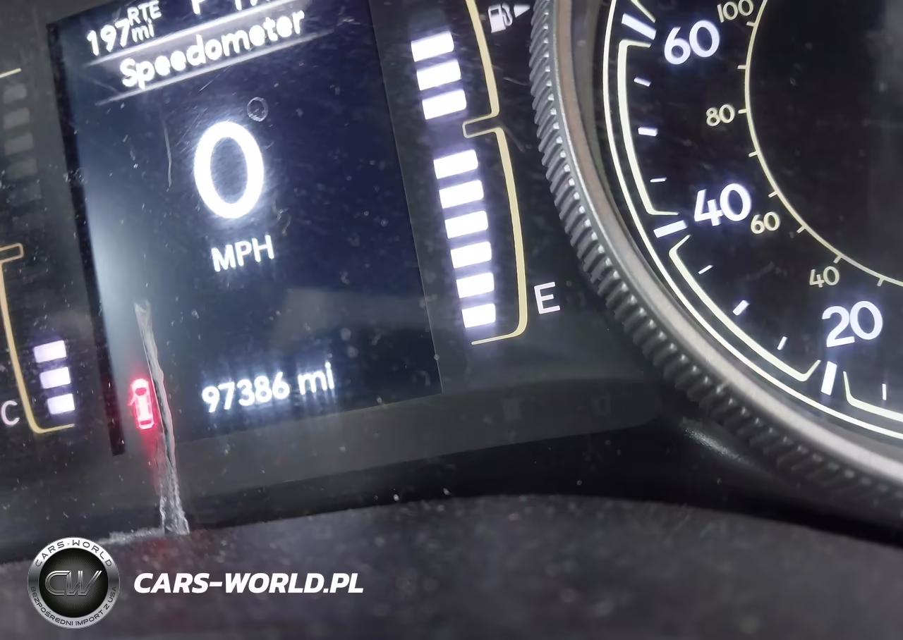 2019 Jeep Cherokee Latitude Plus 4X4 VIN:1C4PJMLB4KD295227 - 7