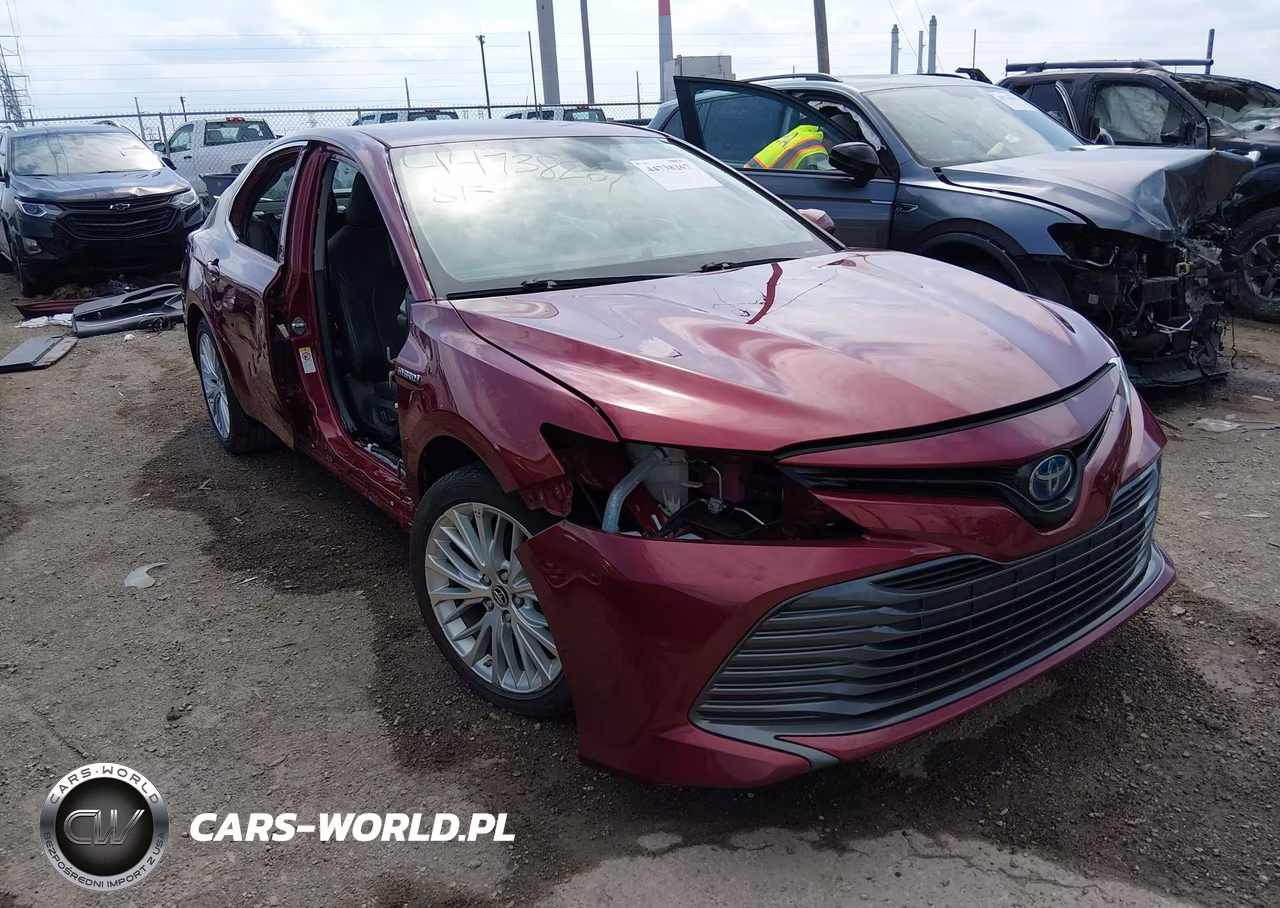 2019 Toyota Camry Hybrid Xle – zdjęcie 1 z 18