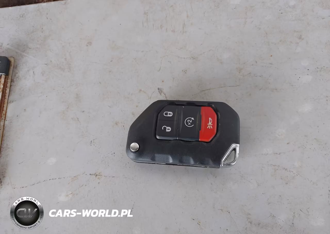 2020 Jeep Wrangler Unlimited Sahara 4X4 VIN:1C4HJXEN3LW106182 - 11