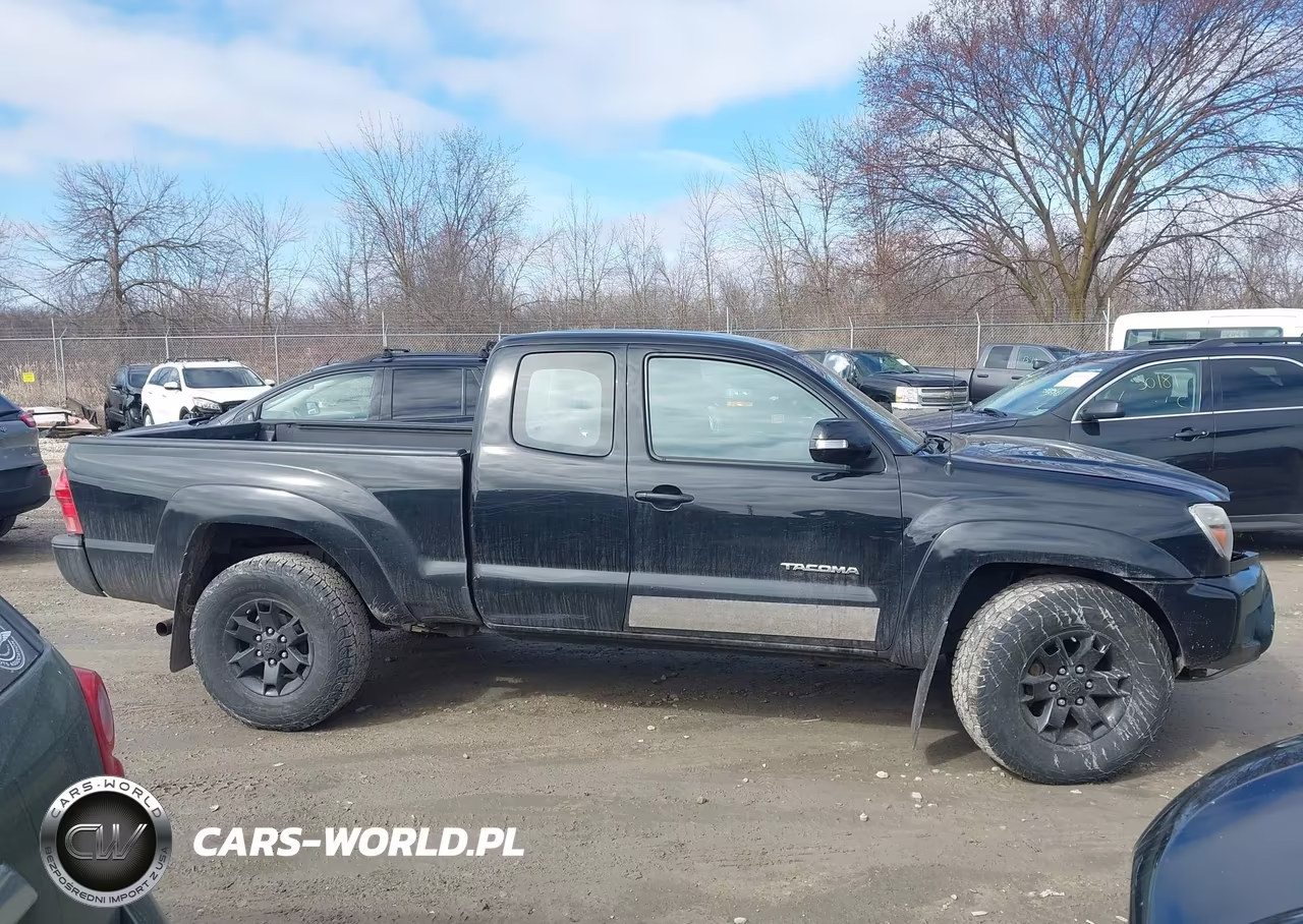 2014 Toyota Tacoma VIN:5TFUX4EN8EX027907 - 13