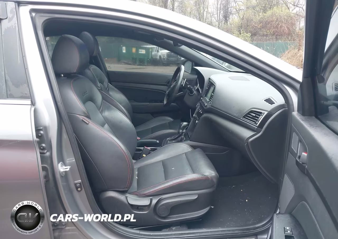 2018 Hyundai Elantra Sport VIN:KMHD04LB8JU546282 - 5