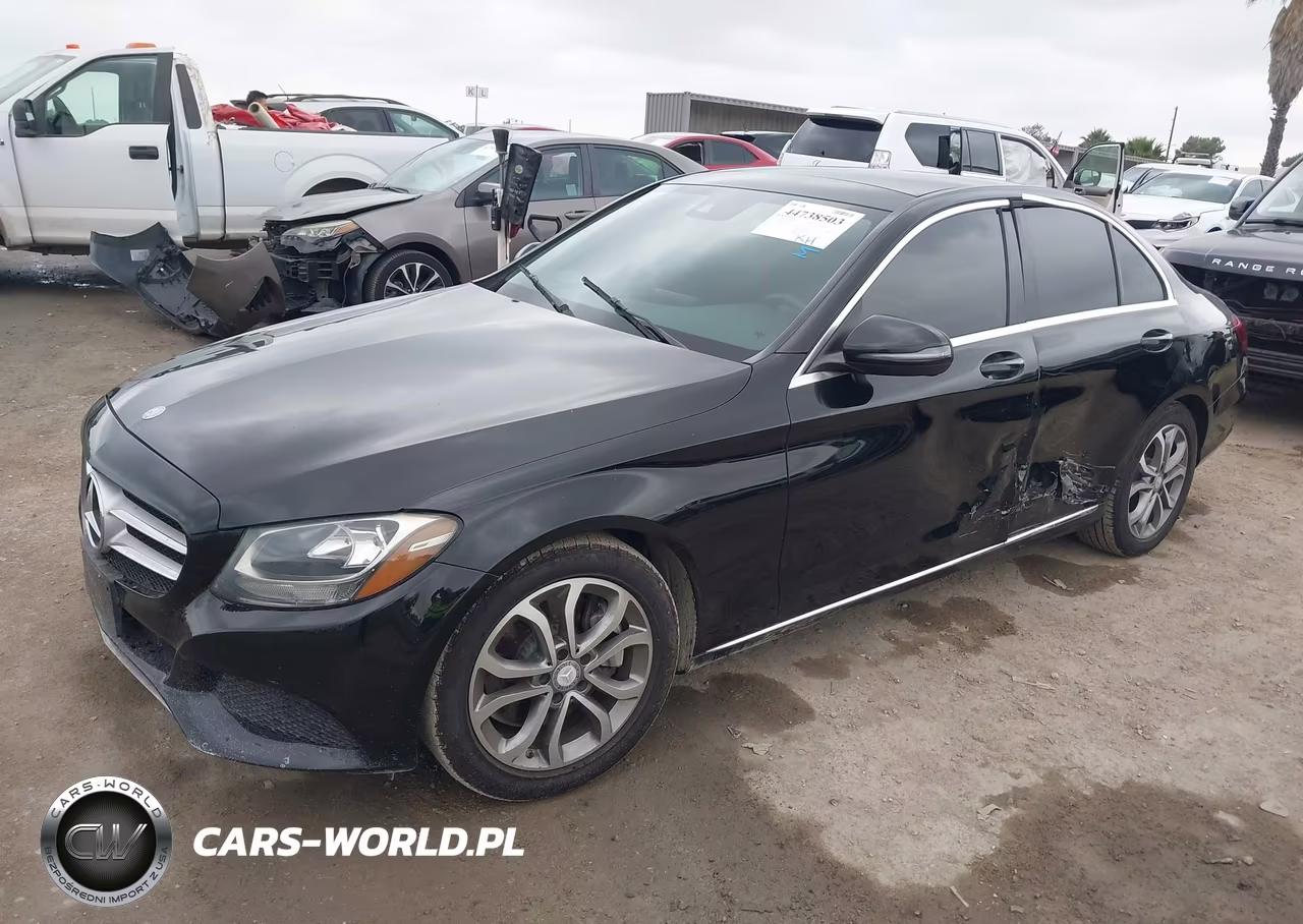 2017 Mercedes-Benz C 300 VIN:55SWF4JB0HU188675 - 2